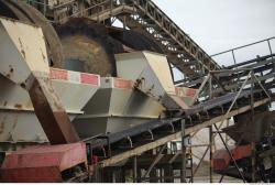 Photo References of Gravel Mining Machine